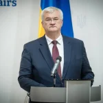 L’Ukraine appelle à des sanctions sévères contre le régime de Poutine après des frappes russes près de la frontière polonaise
