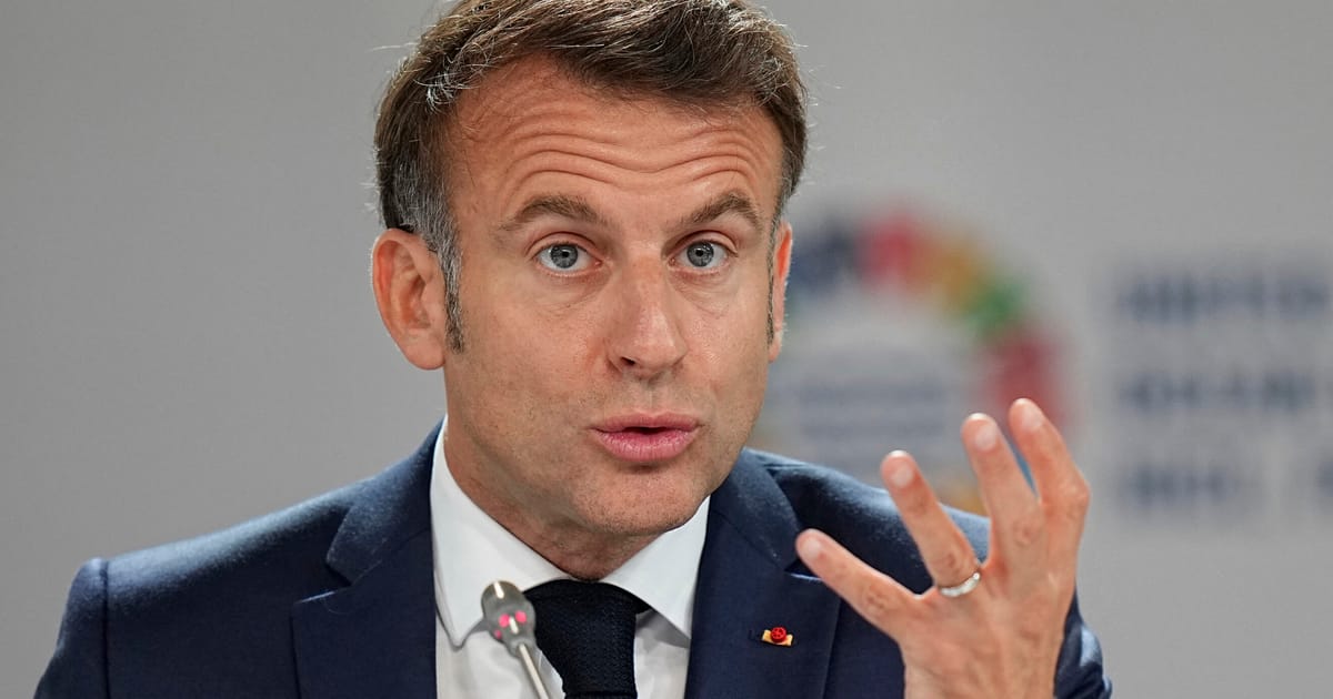 Macron demande à l'UE de assouplir les régulations énergétiques face à la hausse des prix du pétrole