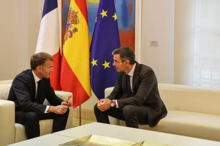 Macron et Sánchez soutiennent le projet de retour potentiel du Royaume-Uni dans l'UE