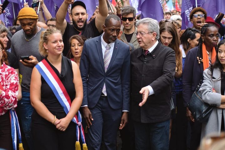 Mélenchon cherche à mobiliser les nouveaux électeurs pour défier Le Pen en 2027