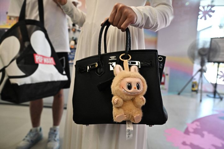Meta lance le Muse Charm, un accessoire AI destiné à la génération Z malgré des avis partagés