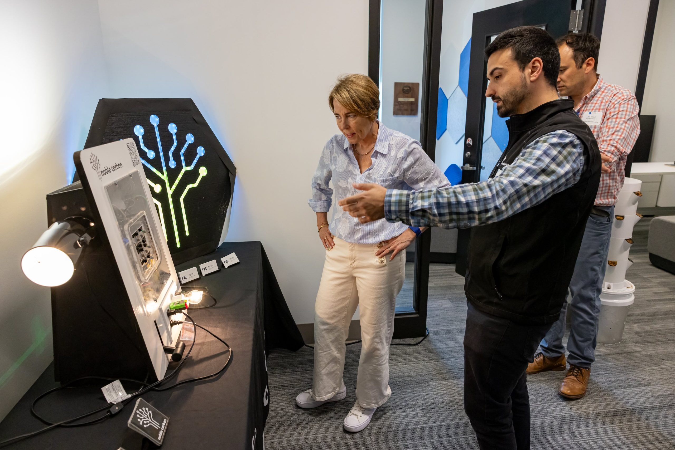 Noble Carbon lance des disjoncteurs innovants pour faciliter l'installation de chargeurs de véhicules électriques