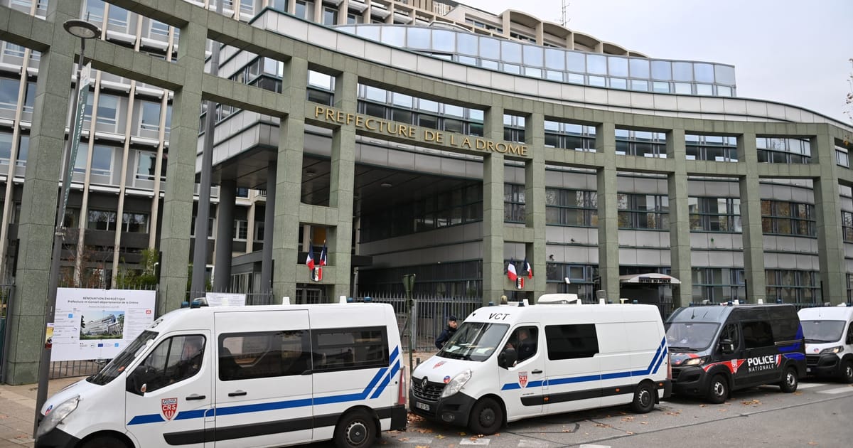 Onze personnes accusées de meurtre après des tensions politiques liées à un discours en France