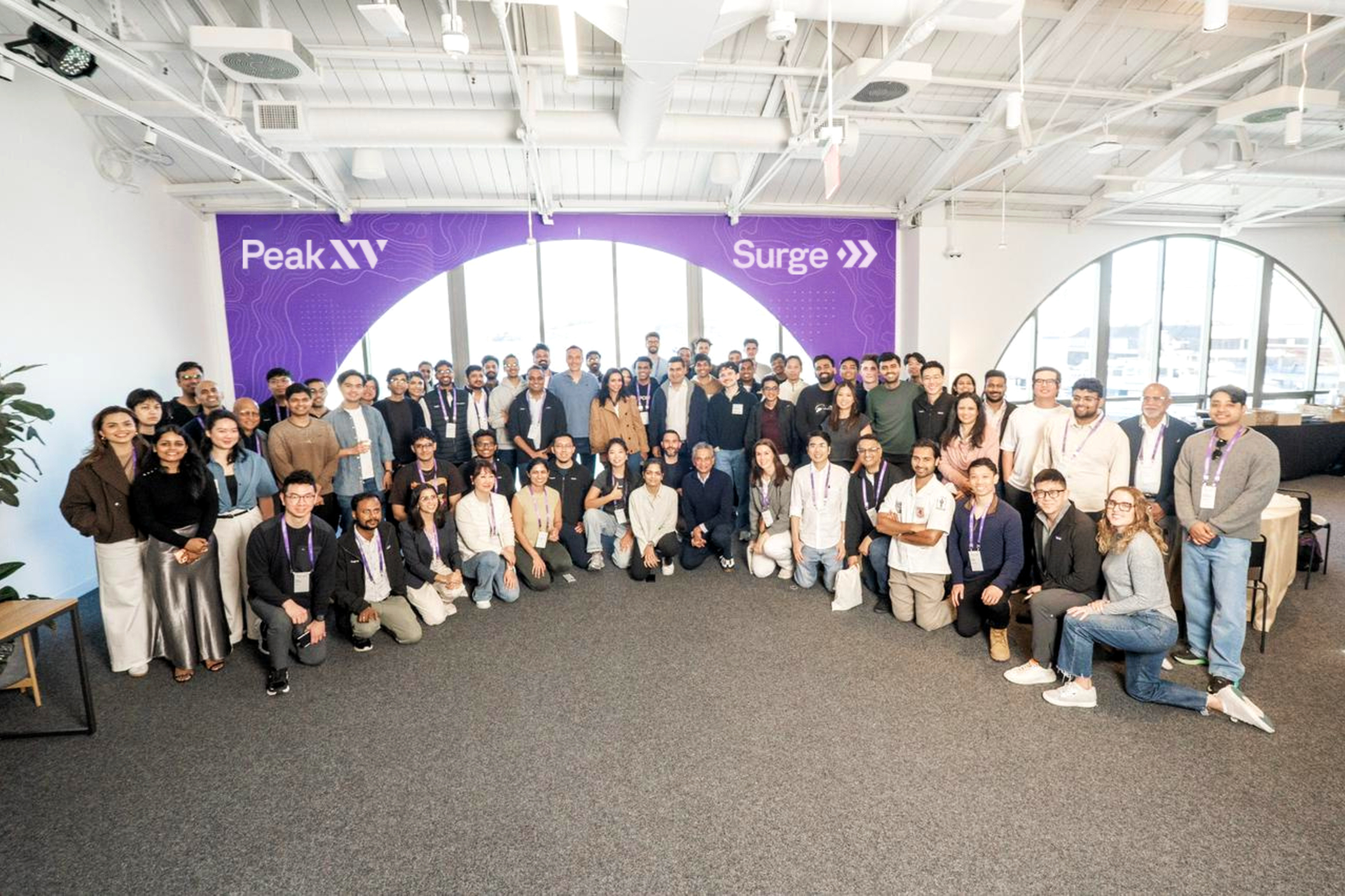 Peak XV augmente son plafond d'investissement dans les startups à 5 millions de dollars et lance un cohort de 18 entreprises.