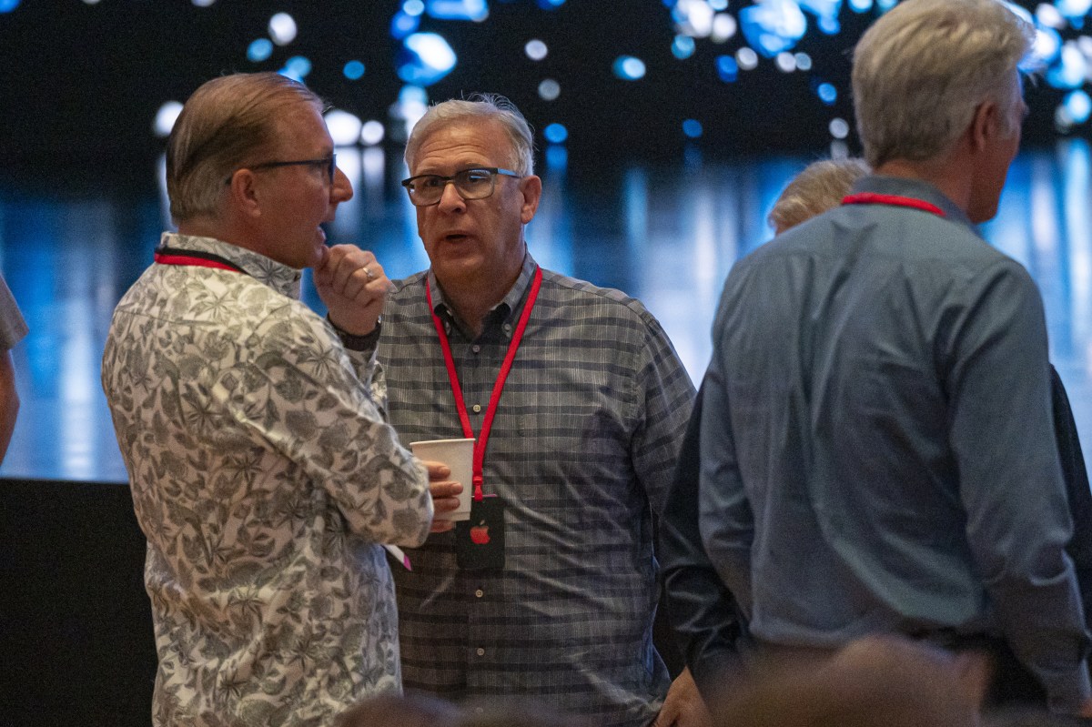 Phil Schiller quitte son poste de responsable de l'App Store d'Apple suite au départ de Tim Cook