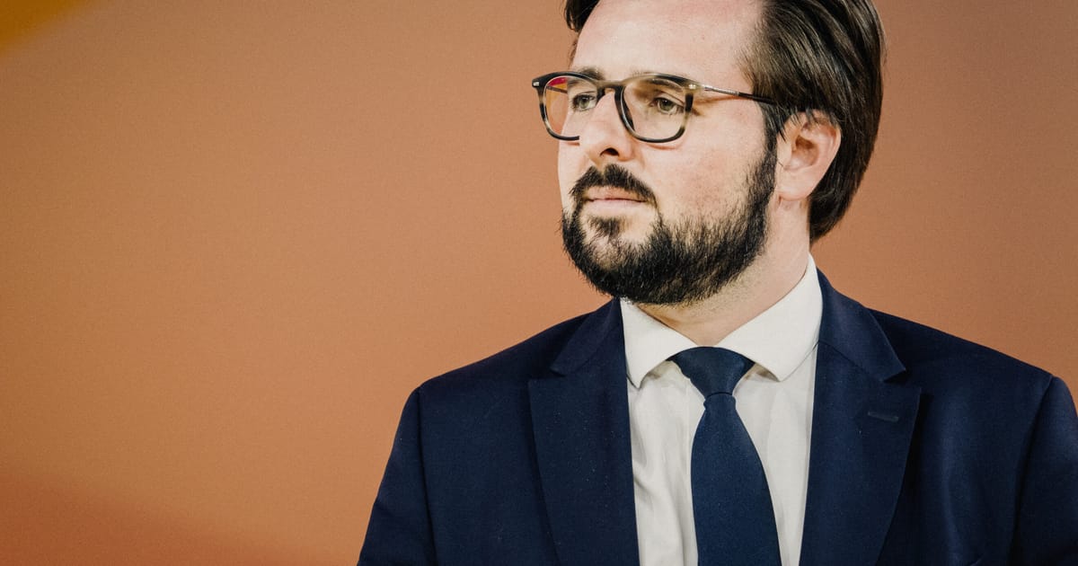 Philippe Brun, député socialiste français, disqualifié de la primaire présidentielle en raison d'allégations criminelles