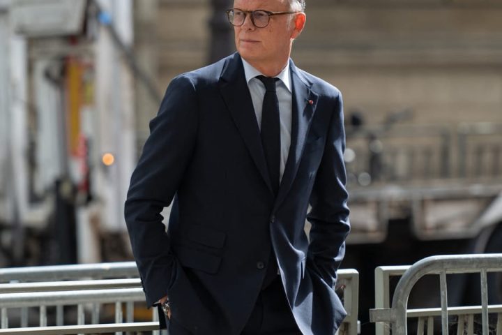 Philippe propose de relever l'âge de la retraite à 65 ans dans son nouveau plan de réforme des pensions