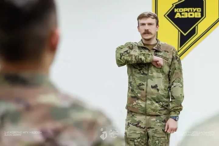 Prokopenko et Biletsky prennent le commandement des forces de défense du Donbass