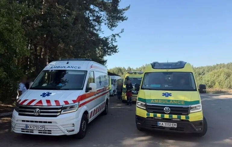 Quinze Ukrainiens, dont une femme de 96 ans, rentrent de territoires occupés par la Russie