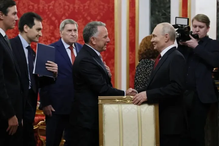 Rencontre entre Poutine et les représentants américains Witkoff et Kushner, sans avancées rapportées