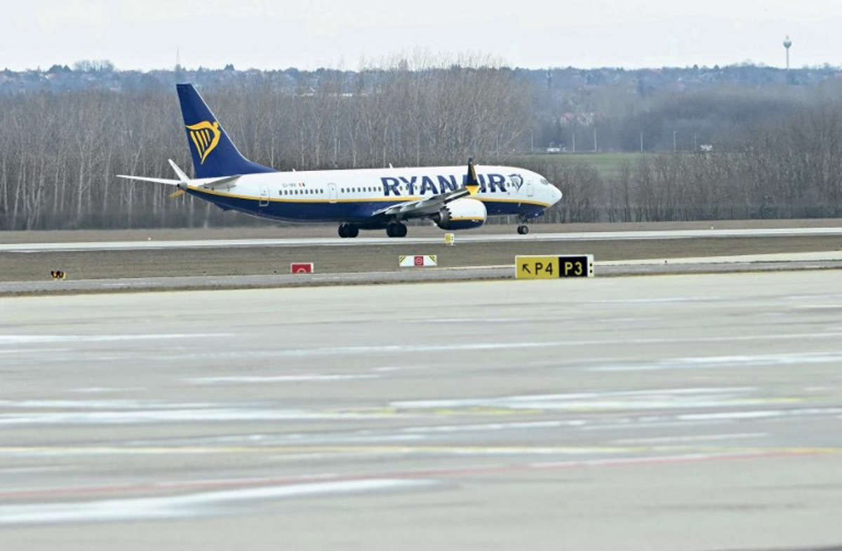 Ryanair réduit son programme de vols d'hiver en raison de la hausse des prix du carburant
