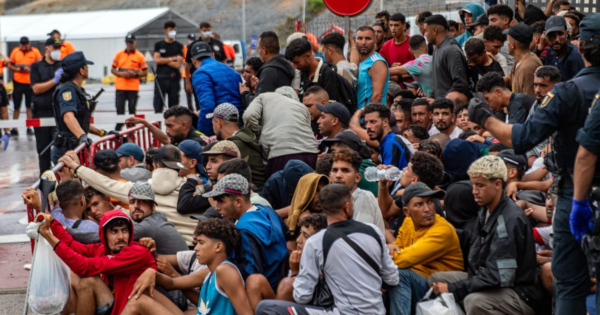 Sánchez sous pression croissante sur le rôle du Maroc dans la crise migratoire à Ceuta