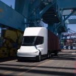 Tesla commence la livraison de ses premiers camions Semi 100 % électriques après de longues attentes et améliorations.