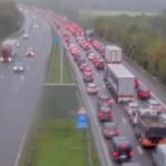 Un accident de moto entraîne des retards importants sur l'E411 près de Wierde en direction de Namur