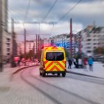 Un engin explosif se déclenche à l'entrée d'un immeuble à Berchem-Sainte-Agathe, entraînant des évacuations