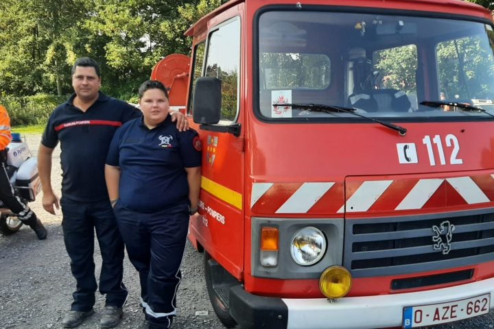 Un jeune de 19 ans ouvre un musée des pompiers près de Hannut avec une collection de 2 500 pièces
