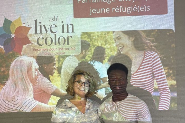 Un programme de parrainage pour les jeunes réfugiés favorise des liens familiaux pour les mineurs non accompagnés en Belgique