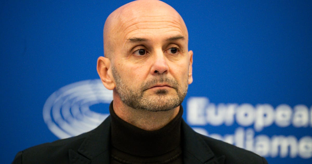 Un responsable de l'UE appelle à une collaboration avec Marine Le Pen en cas de victoire à l'élection française.
