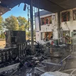 Une attaque de drone frappe une station-service à Kyiv, quatre blessés lors de l'intervention des secours