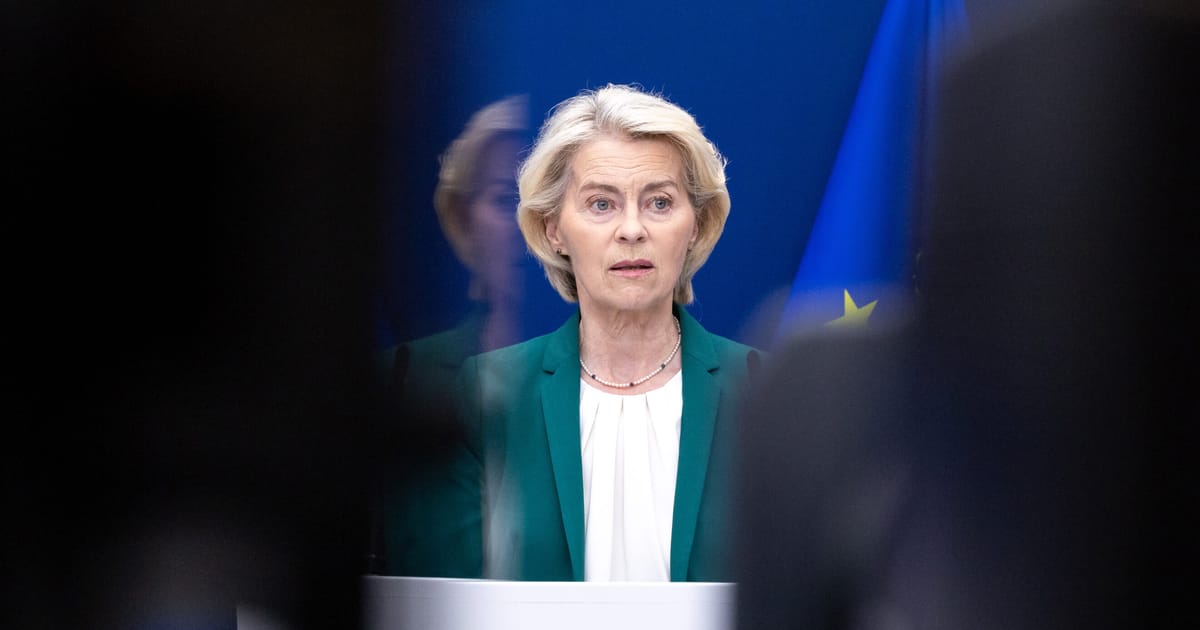 Ursula von der Leyen assistera au discours de Mark Carney après avoir inversé sa décision initiale