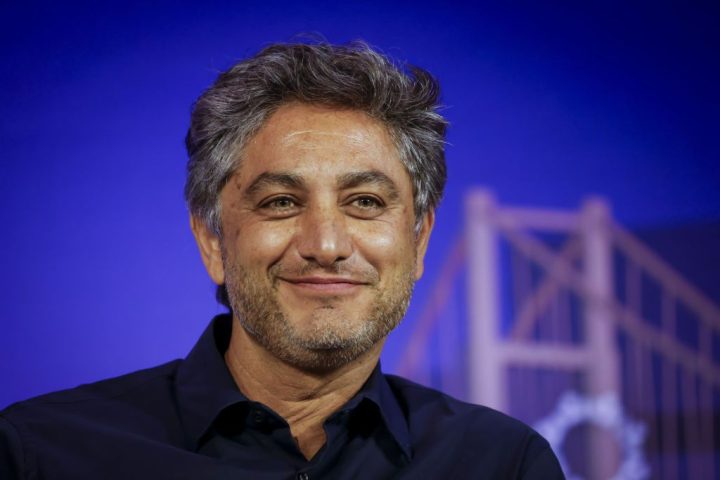 Valor Equity Partners distribue des actions SpaceX à ses investisseurs au lieu de les liquider.