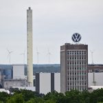 Volkswagen se classe en tête des entreprises européennes en termes de chiffre d'affaires, devant Shell et d'autres
