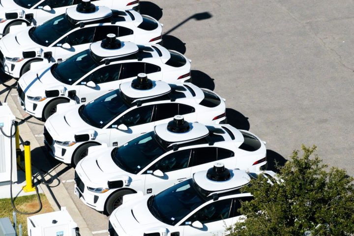 Waymo relance son service de robotaxi à San Antonio après une interruption de cinq mois due aux inondations