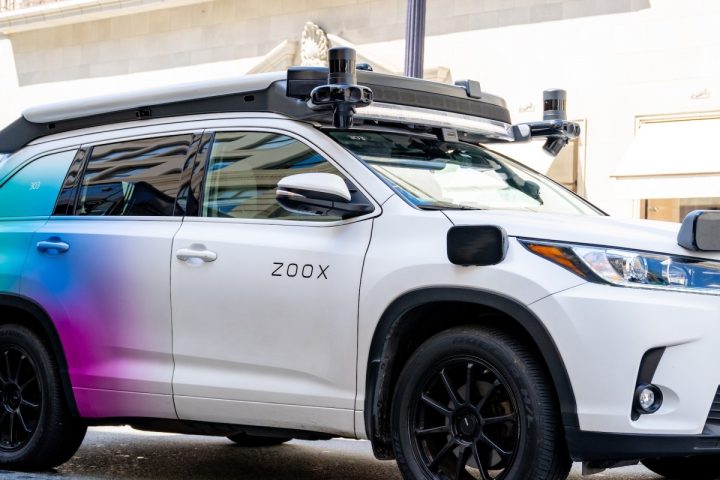 Zoox suspend ses tests de véhicules autonomes à Atlanta après des signalements d'exposition à des gaz toxiques