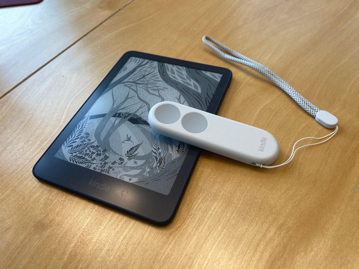 Amazon lance le Kindle Click, une télécommande à 35 $ pour tourner les pages sans toucher l'appareil