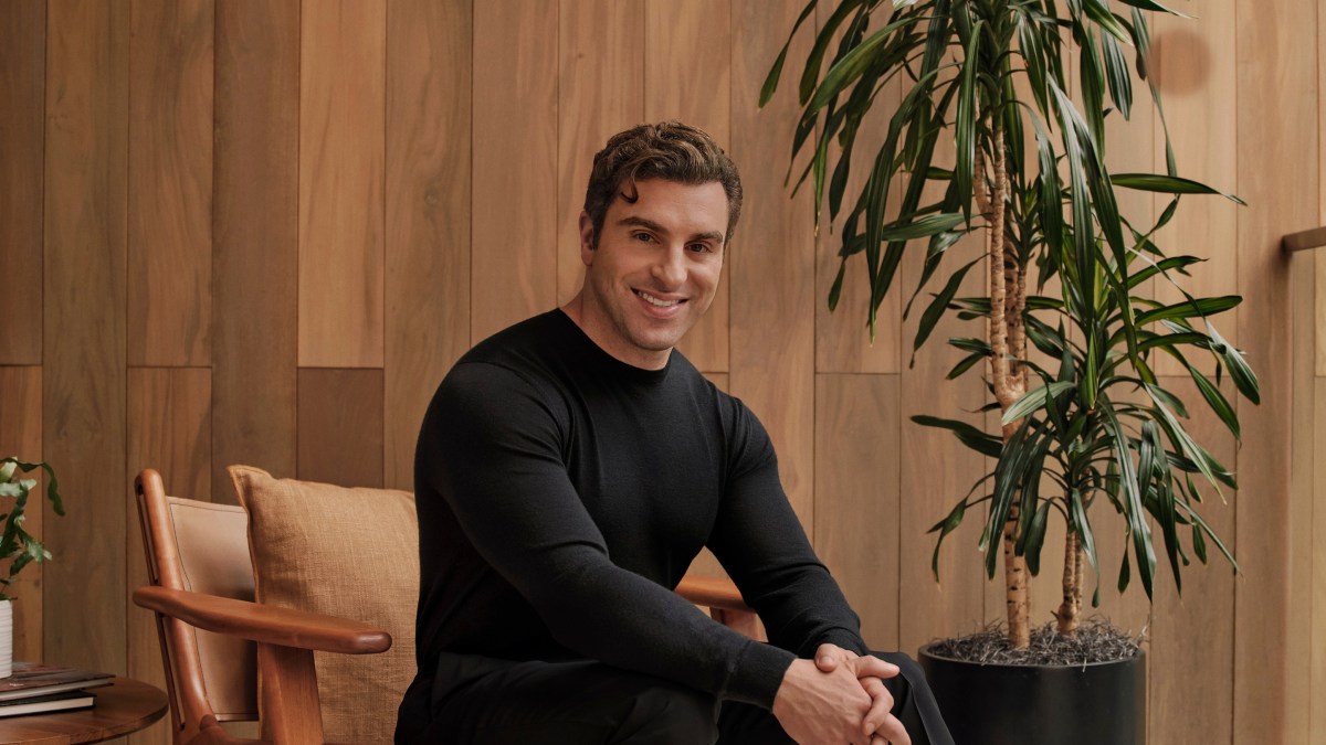 Brian Chesky évoque l'avenir des agents d'IA et la nécessité d'un système d'exploitation dédié