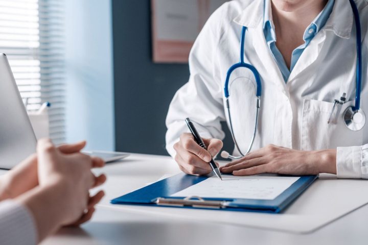 Budget fédéral : une augmentation des co-paiements pourrait affecter l'accès aux soins de santé