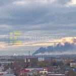 Des drones ukrainiens frappent de nouveau la raffinerie de pétrole d'Omsk, la deuxième fois en trois mois