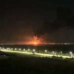 Des frappes de drones provoquent un important incendie au terminal pétrolier « Yug Rusi » à Rostov