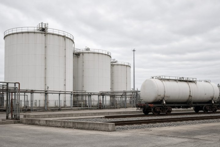 Fico utilise l'avertissement sur le diesel pour défendre la marge de manœuvre de la Slovaquie