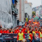 Grève des syndicats socialistes perturbe les services publics en raison des préoccupations budgétaires