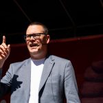 Hedebouw juge inacceptables les remarques de Francken sur la violence des manifestations