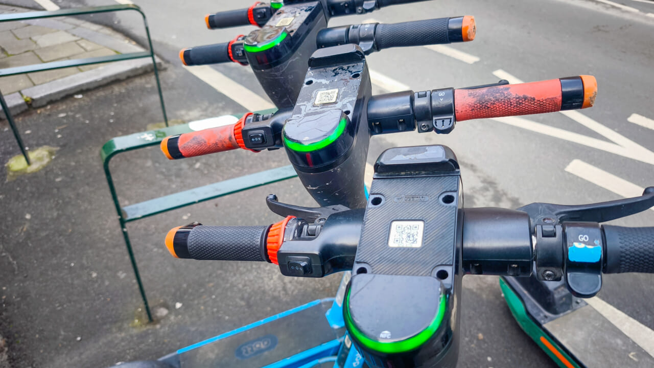 Interdiction des trottinettes et vélos partagés dans le centre-ville ce week-end