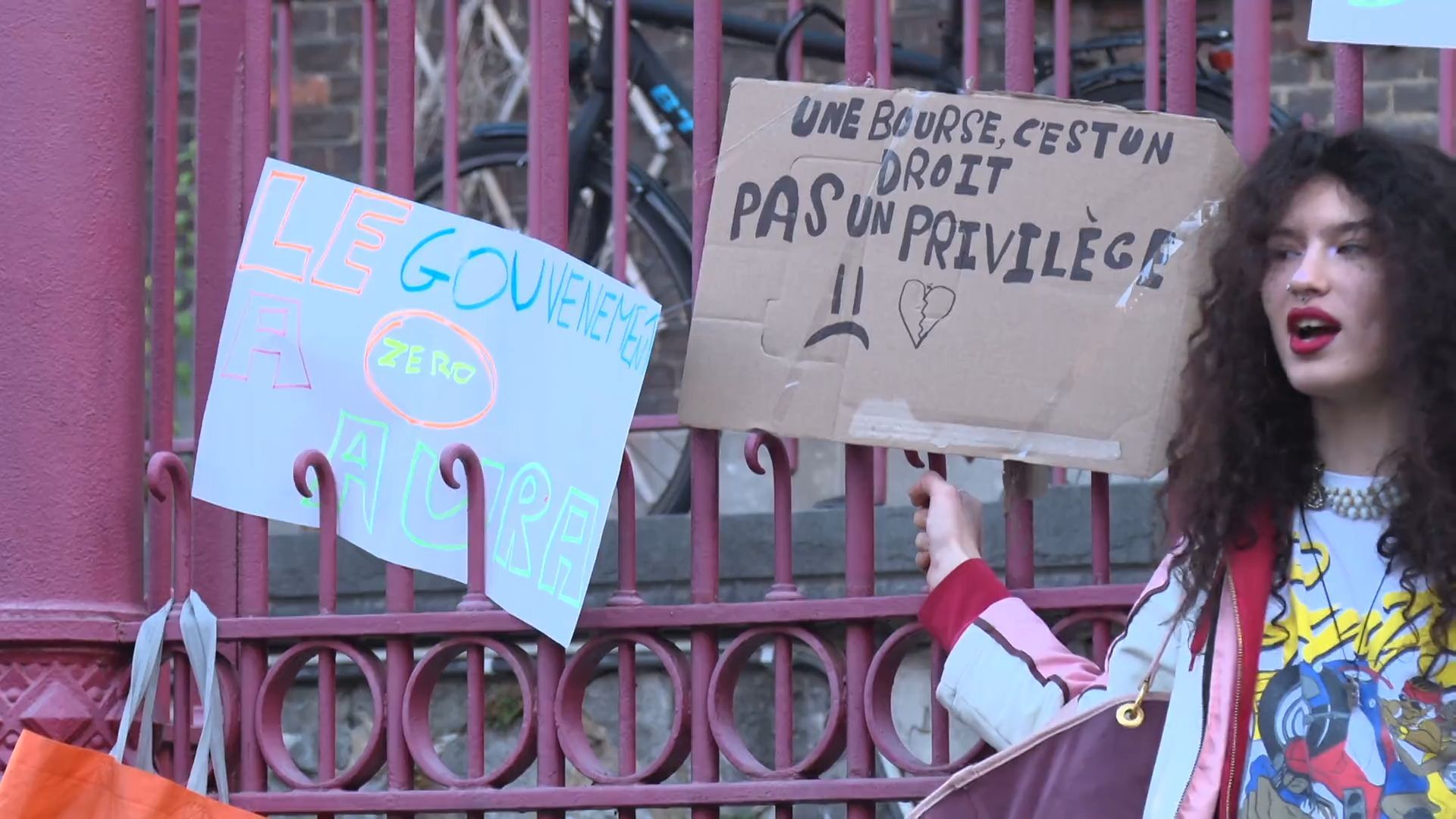 Intervention de la police lors des manifestations étudiantes à Mons et Charleroi, plusieurs arrestations effectuées