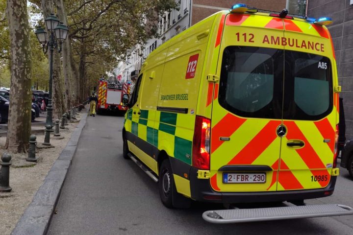 Intervention des pompiers sur le boulevard de Waterloo à Bruxelles, circulation perturbée.