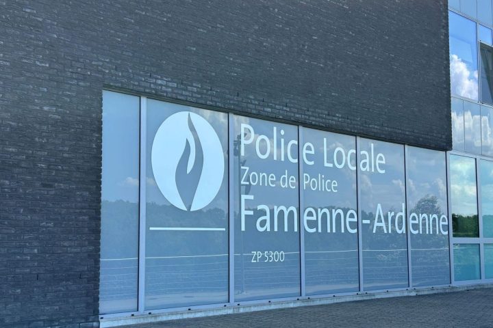 La police disperse un rassemblement d'une trentaine de jeunes près des écoles de Marche-en-Famenne