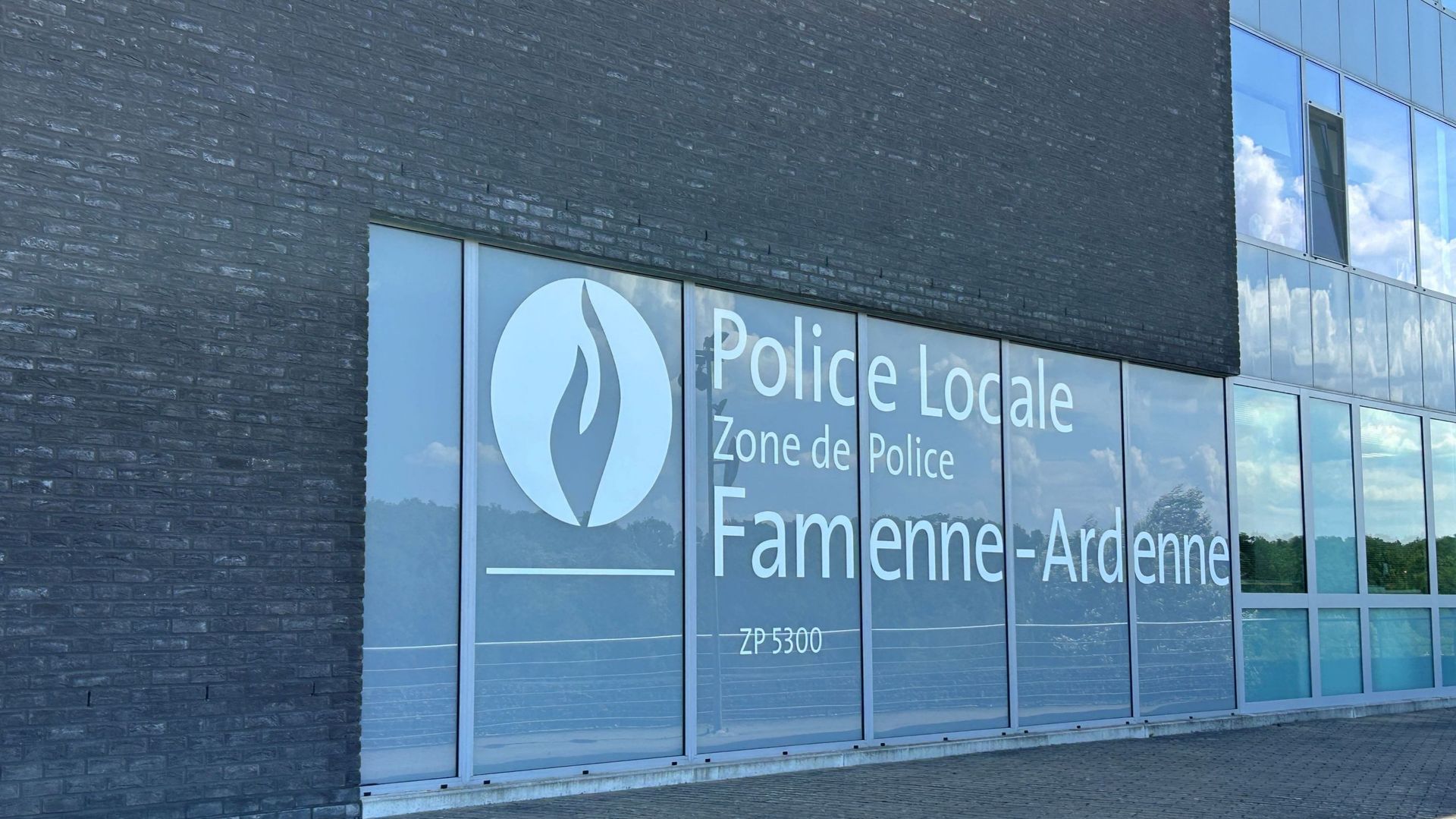 La police disperse un rassemblement d'une trentaine de jeunes près des écoles de Marche-en-Famenne