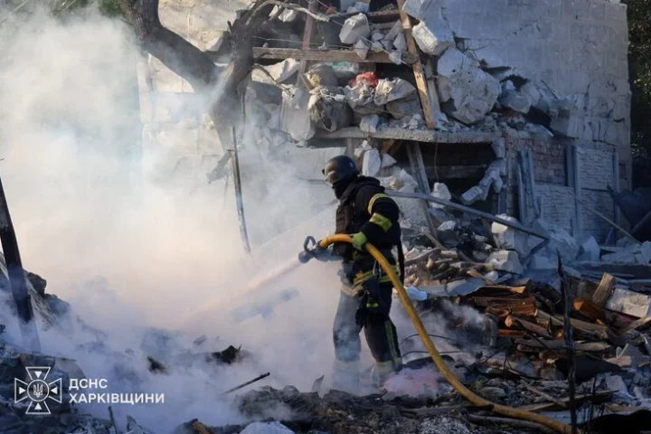 La Russie menace d'intensifier ses frappes sur l'Ukraine, accusant Zelensky du conflit