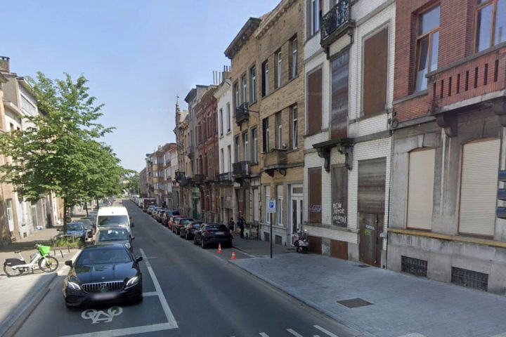 La vente de 19 bâtiments d'Infrabel à Schaerbeek plonge des dizaines d'habitants dans l'incertitude