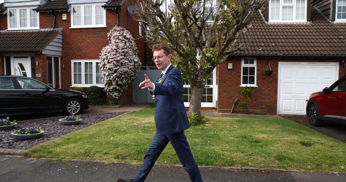 L'ancien maire conservateur Andy Street n'est pas nommé à la tête des chemins de fer britanniques.