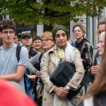L'assemblée bruxelloise adopte une résolution contre la loi fédérale sur les intrusions à domicile, révélant des dissensions majoritaires