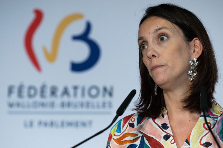 Le budget de la Fédération Wallonie-Bruxelles finalisé, RTBF devra réaliser 20 millions d'euros d'économies supplémentaires
