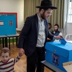 Le Likoud de Netanyahu reste le plus grand parti en Israël, mais l'opposition mène en sièges