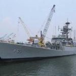 Le navire indien Kulish fait escale à Singapour pour un renouvellement opérationnel lors du déploiement de la flotte est.