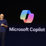 Le PDG de Microsoft souligne la nécessité de mesures de sécurité pour l'IA et de mécanismes de contrôle.