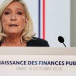 Le Pen présente une plateforme économique axée sur les réductions, critiquée pour ses nouvelles idées
